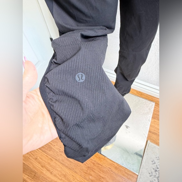 lululemon athletica Black Skinny Pants 2 - Picture 6 of 6